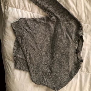 Ribbed long sleeve grey crop top